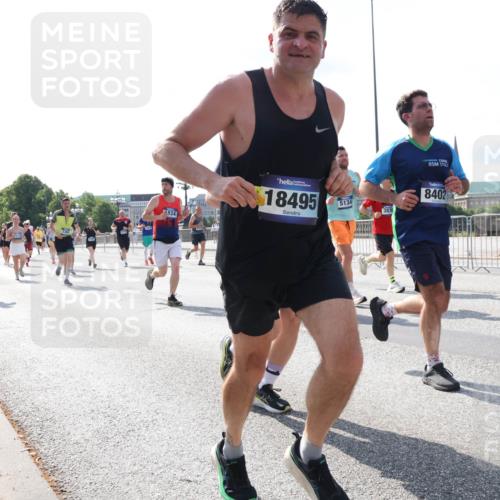 29.06.2025 - hella hamburg halbmarathon Lena Gebhardt http://msf.ph/oto/8312477 29.06.2025 09:59:52 Lombardsbrücke 14775, 4834, 18495, 5134, 3831, 8402, 1006, 1125, 1264, 1334, 1366, 1595, 1642, 1834, 1914, 1955, 2099, 2348, 2364, 2391, 2432, 2447, 2582, 2584, 2630, 2676, 2677, 2910, 3181, 3279, 3668, 3836, 4013, 4231, 4426, 4632, 4772, 4796, 4837, 5015, 5134, 5277, 5341, 5465, 6174, 6201, 6202, 6414, 6415, 6462, 6581, 6587, 7833, 8330, 8520, 8542, 8652, 8846, 8929, 9142, 9488, 9903, 9907, 9984, 10020, 10031, 11039, 11568, 11844 meine-sportfotos.de