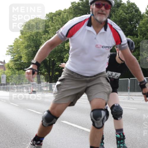 29.06.2025 - hella hamburg halbmarathon Jannik Wohlers http://msf.ph/oto/8313168 29.06.2025 08:59:10 Lombardsbrücke  meine-sportfotos.de