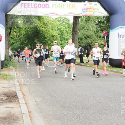 29.06.2025 - hella hamburg halbmarathon MichiJ http://msf.ph/oto/8313170 29.06.2025 10:36:22 Zwischen KM18-KM19 1163, 1176, 1914, 2260, 5421, 6377, 6389, 6923, 8889, 11779, xxx, 14383, 14511, 15590, 16094, 16269, 17905, 18251, 18815, 18974 meine-sportfotos.de