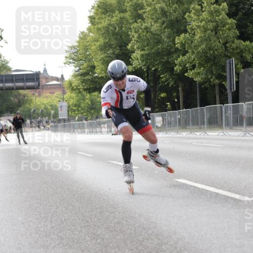 29.06.2025 - hella hamburg halbmarathon Jannik Wohlers http://msf.ph/oto/8313403 29.06.2025 08:59:13 Lombardsbrücke  meine-sportfotos.de