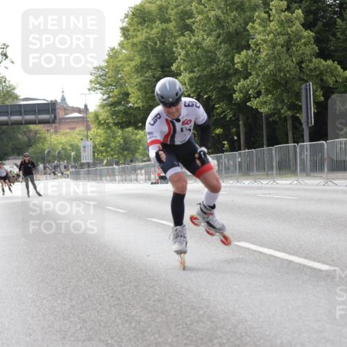 29.06.2025 - hella hamburg halbmarathon Jannik Wohlers http://msf.ph/oto/8313440 29.06.2025 08:59:13 Lombardsbrücke  meine-sportfotos.de
