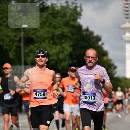29.06.2025 - hella hamburg halbmarathon Dr. Thomas Lammeyer http://msf.ph/oto/8313735 29.06.2025 09:55:00 Kennedybrücke 1136, 1570, 1903, 1912, 1920, 1941, 2972, 3523, 3700, 3947, 4759, 4843, 4854, 4865, 4999, 5275, 5375, 5410, 6593, 7105, 7363, 7378, 7693, 7962, 8346, 8871, 9114, 9262, 9364, 9371, 9380, 9755, 9833, 9885, 10193, 10375, 10415, 11417 meine-sportfotos.de