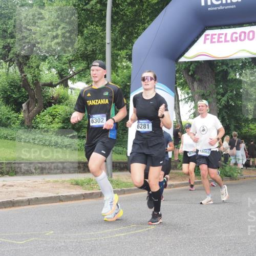 29.06.2025 - hella hamburg halbmarathon KatJ http://msf.ph/oto/8313809 29.06.2025 10:45:01 Zwischen KM18-KM19 1595, 2907, 3251, 4088, 5277, 5341, 6104, 6281, 6302 meine-sportfotos.de