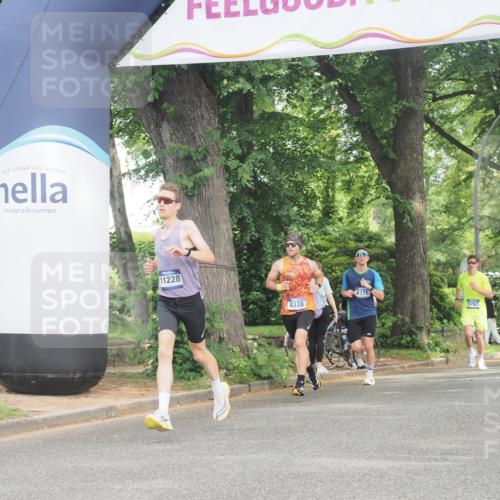 29.06.2025 - hella hamburg halbmarathon KatJ http://msf.ph/oto/8314091 29.06.2025 10:15:41 Zwischen KM18-KM19 4338 meine-sportfotos.de