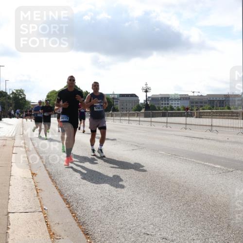 29.06.2025 - hella hamburg halbmarathon Lena Gebhardt http://msf.ph/oto/8314169 29.06.2025 09:47:21 Lombardsbrücke 16075, 5961, 1002, 1053, 1217, 1396, 1407, 1411, 1577, 1910, 1959, 2121, 2228, 2404, 2563, 2774, 2836, 2851, 3005, 3783, 3790, 3935, 4246, 4740, 5193, 5660, 5923, 5961, 6032, 6305, 6473, 6915, 7080, 7831, 7867, 7972, 8323, 8366, 8395, 9171, 9376, 9508, 9519, 10771, 11055, 11370, 11806, 11898, 12137, 12204, 12704, 12751, 13029, 13148, 13729, 13771, 13972, 13991, 14069, 14385, 14459, 16123, 17154, 18419 meine-sportfotos.de