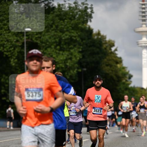 29.06.2025 - hella hamburg halbmarathon Dr. Thomas Lammeyer http://msf.ph/oto/8314184 29.06.2025 09:55:02 Kennedybrücke 1136, 1570, 1903, 1912, 1920, 1941, 2972, 3523, 3700, 3947, 4297, 4759, 4843, 4854, 4865, 4999, 5275, 5375, 5410, 6593, 7092, 7105, 7363, 7378, 7693, 7962, 8346, 8871, 9114, 9262, 9364, 9371, 9380, 9755, 9885, 10193, 10375, 10669, 11417 meine-sportfotos.de
