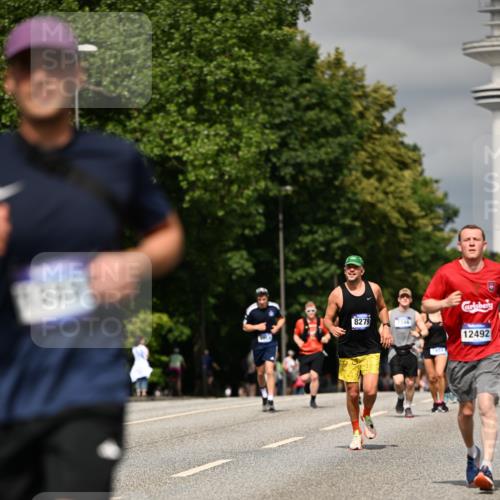 29.06.2025 - hella hamburg halbmarathon Dr. Thomas Lammeyer http://msf.ph/oto/8314710 29.06.2025 10:17:14 Kennedybrücke 1007, 1328, 1859, 2961, 2987, 3218, 3729, 4554, 4950, 5232, 5597, 5598, 6026, 7346, 8115, 8279, 8913, 9128, 9527, 10581 meine-sportfotos.de