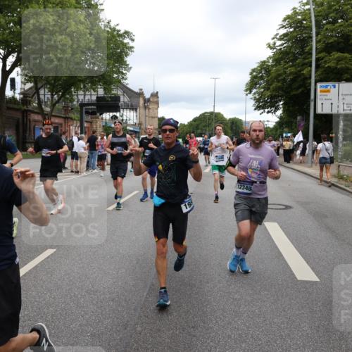 29.06.2025 - hella hamburg halbmarathon Yannick Fuchs http://msf.ph/oto/8314844 29.06.2025 10:50:44 20KM 1485, 1583, 1955, 2034, 2741, 3413, 3435, 3836, 4940, 5033, 5418, 5492, 6399, 6416, 6835, 7716, 8393, 8542, 8652, 8669, 8825, 9488, 9727, 9820, 9884, 9907, 9934, 10133, 10212, 11083, 11212, 11590, 11612, 12014, 12348, 12440, 12523, 12590, 12712, 13394, 13666, 13750, 13863, 14139, 14369, 14408, 14678, 15097, 15145, 15431, 15695, 15712, 15726, 16113, 16257, 16261, 16470, 16634, 17617, 17779, 18208, 18652, 18719, 18899, 19091, 19184 meine-sportfotos.de