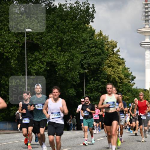 29.06.2025 - hella hamburg halbmarathon Dr. Thomas Lammeyer http://msf.ph/oto/8315500 29.06.2025 09:55:06 Kennedybrücke 1136, 1570, 1903, 1912, 1920, 1941, 2972, 3523, 3700, 4297, 4759, 4843, 4865, 4999, 5275, 5375, 5410, 7092, 7105, 7363, 7693, 7962, 8346, 8871, 9114, 9262, 9364, 9380, 10193, 10375, 10480, 10669, 11417 meine-sportfotos.de