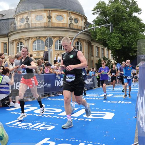 29.06.2025 - hella hamburg halbmarathon Strokosch-Dieckow http://msf.ph/oto/8315527 29.06.2025 10:57:47 Ziel 1715, 1719, 1972, 2034, 2806, 2883, 5391, 7138, 7269, 7833, 9820, 10133, 10599, 10703, 11394, 12440, 12523, 12774, 13376, 13523, 14737, 15349, 16418, 16517, 17201, 17455, 17543, 18492, 18508, 18727, 18985 meine-sportfotos.de