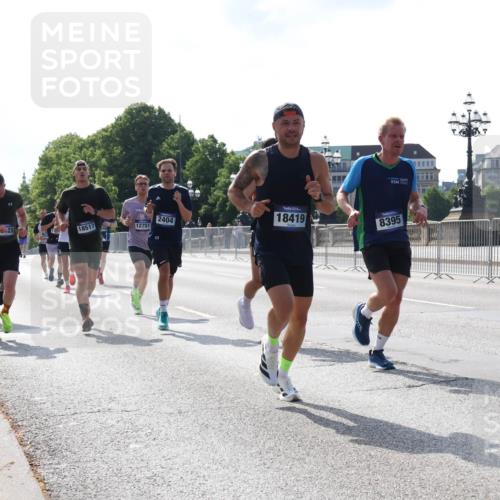 29.06.2025 - hella hamburg halbmarathon Lena Gebhardt http://msf.ph/oto/8315533 29.06.2025 09:47:29 Lombardsbrücke 18517, 12751, 2404, 18419, 8395, 1002, 1217, 1396, 1407, 1910, 1959, 2121, 2228, 2404, 2563, 2774, 2836, 2851, 3005, 3783, 3790, 3935, 4246, 4740, 5923, 5961, 6032, 6305, 6473, 6915, 7831, 7972, 8084, 8366, 8395, 9171, 9376, 9508, 9519, 10771, 10968, 11019, 11055, 11370, 11559, 11806, 12137, 12204, 12704, 12751, 13029, 13148, 13419, 13771, 13972, 13991, 14069, 14459, 16123, 17154, 18419 meine-sportfotos.de