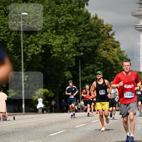 29.06.2025 - hella hamburg halbmarathon Dr. Thomas Lammeyer http://msf.ph/oto/8315622 29.06.2025 10:17:14 Kennedybrücke 1007, 1328, 1859, 2961, 2987, 3218, 3729, 4554, 4950, 5232, 5597, 5598, 6026, 7346, 8115, 8279, 8913, 9128, 9527, 10581 meine-sportfotos.de