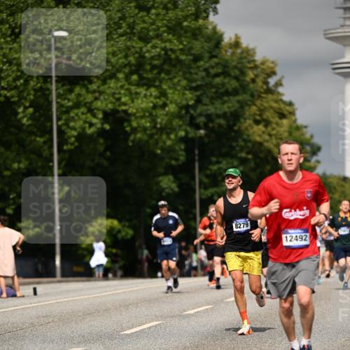 29.06.2025 - hella hamburg halbmarathon Dr. Thomas Lammeyer http://msf.ph/oto/8315724 29.06.2025 10:17:15 Kennedybrücke 1007, 1328, 1859, 2961, 2987, 3218, 3729, 4554, 4950, 5232, 5597, 5598, 6026, 7346, 8115, 8279, 8913, 9128, 9527, 10581 meine-sportfotos.de