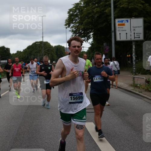 29.06.2025 - hella hamburg halbmarathon Yannick Fuchs http://msf.ph/oto/8315809 29.06.2025 10:50:46 20KM 1485, 1583, 1955, 2034, 2676, 2741, 3413, 3435, 3836, 4167, 4940, 5033, 5418, 5492, 6272, 6399, 6416, 6835, 7716, 8393, 8542, 8652, 8669, 8825, 9488, 9727, 9820, 9907, 9934, 10133, 10212, 11083, 11212, 11590, 11612, 12014, 12348, 12440, 12523, 12590, 12712, 13394, 13666, 13750, 13863, 14139, 14369, 14408, 14678, 15097, 15145, 15431, 15695, 15712, 15726, 16113, 16257, 16261, 16470, 16634, 17160, 17617, 17779, 18208, 18652, 18719, 18899, 19091, 19184 meine-sportfotos.de