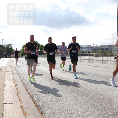 29.06.2025 - hella hamburg halbmarathon Lena Gebhardt http://msf.ph/oto/8315848 29.06.2025 09:47:31 Lombardsbrücke 16123, 18517, 12751, 13, 2404, 1002, 1217, 1396, 1407, 1910, 1959, 2121, 2196, 2228, 2296, 2404, 2563, 2774, 2836, 2851, 3005, 3783, 3790, 3935, 4246, 4740, 5923, 5961, 6032, 6305, 6473, 6915, 7831, 7972, 8084, 8366, 8395, 8901, 9171, 9376, 9508, 9519, 10771, 10968, 11019, 11055, 11370, 11559, 11806, 12137, 12204, 12704, 12751, 13029, 13148, 13419, 13514, 13771, 13972, 13991, 14459, 14601, 16123, 17154, 18419 meine-sportfotos.de