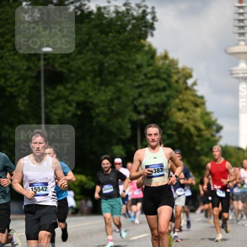 29.06.2025 - hella hamburg halbmarathon Dr. Thomas Lammeyer http://msf.ph/oto/8315885 29.06.2025 09:55:08 Kennedybrücke 1136, 1570, 1903, 1920, 1941, 2972, 3523, 3700, 4297, 4759, 4843, 4999, 5375, 5410, 7092, 7105, 7363, 7962, 8346, 8871, 9114, 9262, 9364, 9380, 10375, 10480, 10669, 11417 meine-sportfotos.de