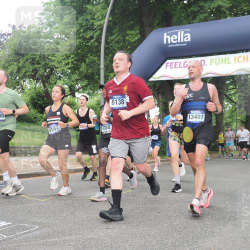29.06.2025 - hella hamburg halbmarathon KatJ http://msf.ph/oto/8315913 29.06.2025 10:45:19 Zwischen KM18-KM19 1319, 4379, 4708, 4767, 5084, 6138, 6147, 6531, 8744 meine-sportfotos.de