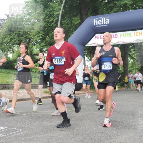 29.06.2025 - hella hamburg halbmarathon KatJ http://msf.ph/oto/8315974 29.06.2025 10:45:19 Zwischen KM18-KM19 1319, 4379, 4708, 4767, 5084, 6138, 6147, 6531, 8744 meine-sportfotos.de