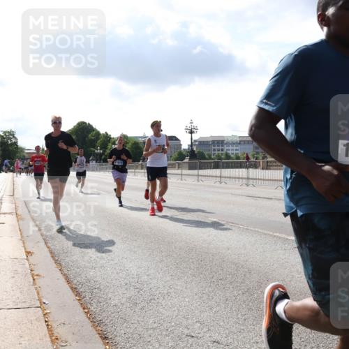 29.06.2025 - hella hamburg halbmarathon Lena Gebhardt http://msf.ph/oto/8316139 29.06.2025 09:47:33 Lombardsbrücke 11019, 13029, 1002, 1217, 1407, 1910, 1959, 2121, 2196, 2228, 2296, 2404, 2563, 2774, 2836, 2851, 3783, 3790, 3935, 4246, 4740, 5923, 5961, 6032, 6305, 6473, 6915, 7831, 7972, 8084, 8366, 8395, 8901, 9171, 9376, 9508, 9519, 10771, 10968, 11019, 11055, 11370, 11559, 11806, 12137, 12204, 12462, 12704, 12751, 13029, 13148, 13419, 13514, 13771, 13972, 13991, 14459, 14601, 16123, 16964, 17154, 18419 meine-sportfotos.de