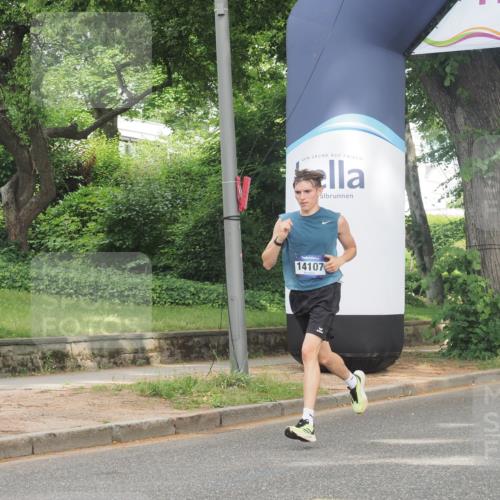 29.06.2025 - hella hamburg halbmarathon KatJ http://msf.ph/oto/8316369 29.06.2025 10:15:49 Zwischen KM18-KM19 2483, 4338, 8376 meine-sportfotos.de