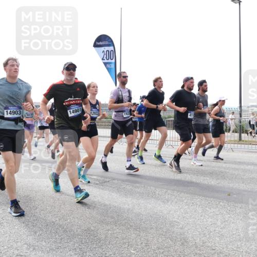 29.06.2025 - hella hamburg halbmarathon Lena Gebhardt http://msf.ph/oto/8316428 29.06.2025 10:22:25 Lombardsbrücke 5079, 4970, 14903, 5838, 301, 14901, 12933, 2, 00, 1922, 411, 1003, 1187, 1294, 1419, 1598, 1963, 2009, 2022, 2063, 2294, 2351, 2479, 2514, 2744, 2886, 3050, 3108, 3172, 3430, 3457, 3458, 3511, 3600, 3601, 3768, 3910, 3946, 4113, 4114, 4131, 4366, 4556, 4559, 4829, 4969, 4970, 5079, 5343, 5798, 5838, 6030, 6048, 6049, 6303, 6307, 6347, 6820, 6826, 6881, 6899, 6977, 7097, 7188, 7190, 7276, 7529, 7794, 7925, 8355, 8431, 8511, 8855, 8860, 8884, 8931, 8954, 9256 meine-sportfotos.de