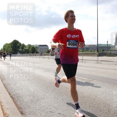 29.06.2025 - hella hamburg halbmarathon Lena Gebhardt http://msf.ph/oto/8316511 29.06.2025 09:47:37 Lombardsbrücke 5, 8084, 1002, 1164, 1217, 1407, 1910, 1959, 2121, 2196, 2228, 2296, 2404, 2563, 2774, 2836, 2851, 3783, 3790, 3935, 4246, 4740, 5092, 5923, 5961, 6032, 6305, 6473, 6915, 7831, 7972, 8084, 8366, 8395, 8901, 9171, 9376, 9508, 10771, 10968, 11019, 11370, 11559, 11806, 12137, 12462, 12704, 12751, 13029, 13419, 13514, 13798, 13972, 14459, 14601, 14952, 15965, 16123, 16964, 17154, 18419 meine-sportfotos.de