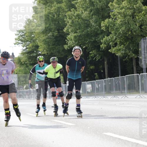 29.06.2025 - hella hamburg halbmarathon Jannik Wohlers http://msf.ph/oto/8316627 29.06.2025 08:59:35 Lombardsbrücke  meine-sportfotos.de