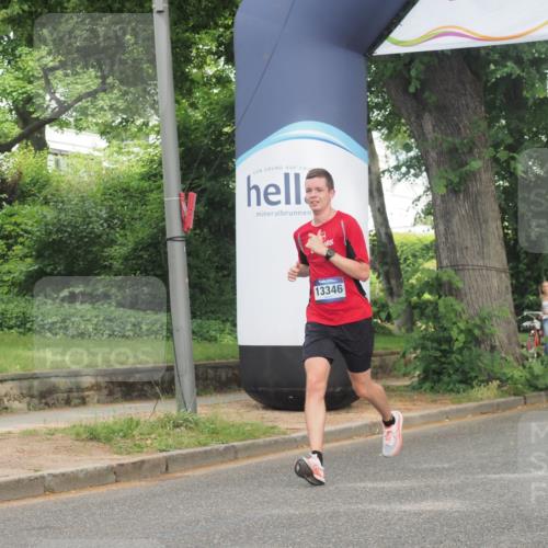 29.06.2025 - hella hamburg halbmarathon KatJ http://msf.ph/oto/8316868 29.06.2025 10:15:54 Zwischen KM18-KM19 2483 meine-sportfotos.de