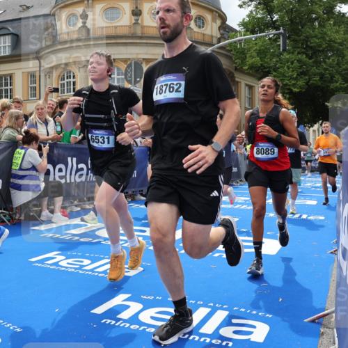 29.06.2025 - hella hamburg halbmarathon Strokosch-Dieckow http://msf.ph/oto/8317004 29.06.2025 10:58:02 Ziel 1200, 1563, 1611, 2025, 2907, 3093, 3141, 3575, 4319, 4579, 6531, 6892, 7159, 7189, 8089, 10036, 10408, 11832, 12378, 12773, 13465, 13666, 14881, 15090, 15125, 15189, 15527, 18762 meine-sportfotos.de