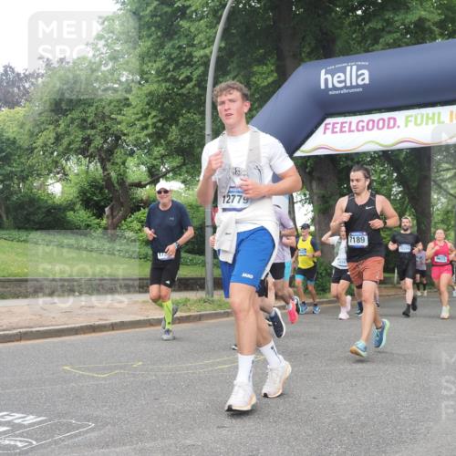 29.06.2025 - hella hamburg halbmarathon KatJ http://msf.ph/oto/8317047 29.06.2025 10:45:23 Zwischen KM18-KM19 1319, 2159, 4708, 4767, 5084, 6138, 6147, 7189 meine-sportfotos.de
