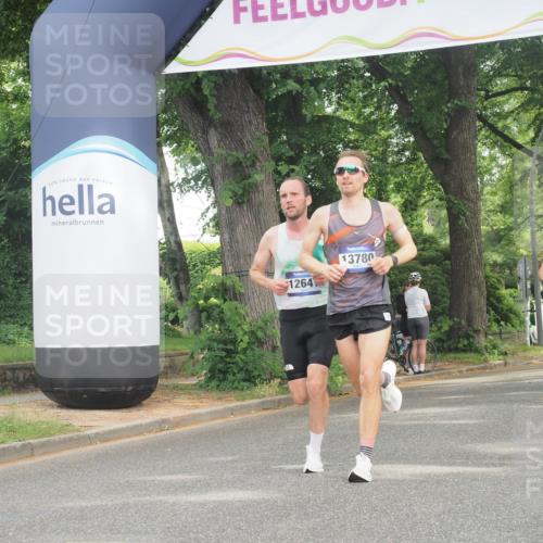 29.06.2025 - hella hamburg halbmarathon KatJ http://msf.ph/oto/8317483 29.06.2025 10:16:00 Zwischen KM18-KM19  meine-sportfotos.de