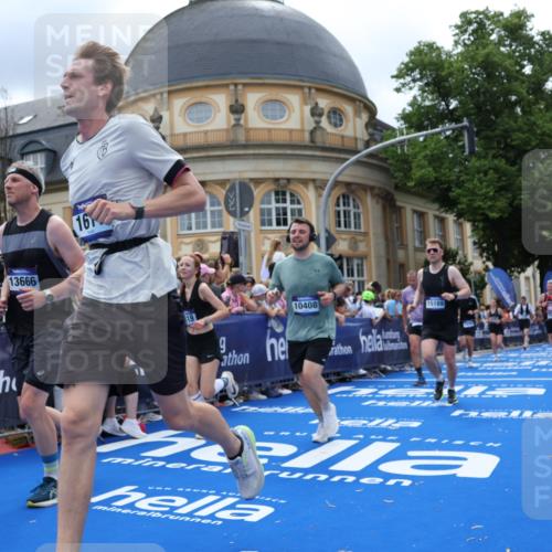 29.06.2025 - hella hamburg halbmarathon Strokosch-Dieckow http://msf.ph/oto/8317663 29.06.2025 10:58:08 Ziel 1563, 1611, 2907, 3141, 4319, 4426, 6104, 6892, 8290, 10036, 10408, 11832, 12773, 13666, 14631, 15125, 15189, 18068 meine-sportfotos.de