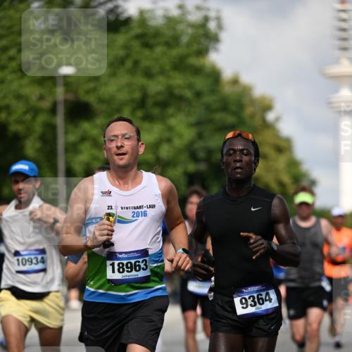 29.06.2025 - hella hamburg halbmarathon Dr. Thomas Lammeyer http://msf.ph/oto/8317876 29.06.2025 09:55:17 Kennedybrücke 1312, 1570, 1903, 1920, 2653, 2880, 3437, 4297, 4991, 4999, 5014, 5129, 5410, 5987, 6490, 6770, 7092, 7105, 7363, 7962, 8074, 8346, 8359, 8871, 8900, 9114, 9358, 9364, 10319, 10375, 10480, 10669, 11021, 11417 meine-sportfotos.de