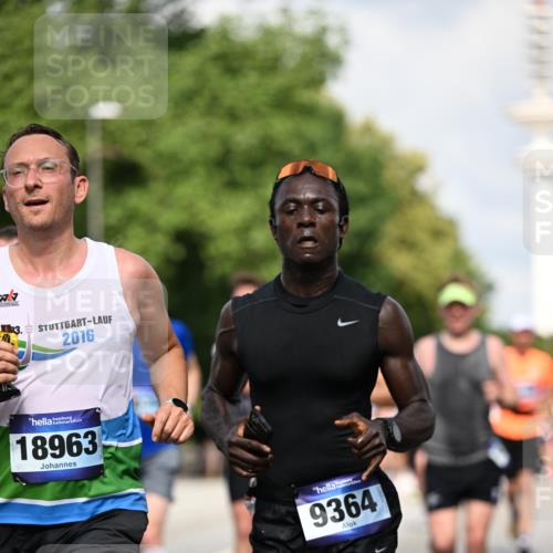 29.06.2025 - hella hamburg halbmarathon Dr. Thomas Lammeyer http://msf.ph/oto/8317919 29.06.2025 09:55:17 Kennedybrücke 1312, 1570, 1903, 1920, 2653, 2880, 3437, 4297, 4991, 4999, 5014, 5129, 5410, 5987, 6490, 6770, 7092, 7105, 7363, 7962, 8074, 8346, 8359, 8871, 8900, 9114, 9358, 9364, 10319, 10375, 10480, 10669, 11021, 11417 meine-sportfotos.de