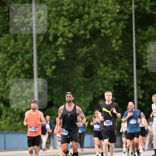 29.06.2025 - hella hamburg halbmarathon Dr. Thomas Lammeyer http://msf.ph/oto/8317943 29.06.2025 10:38:59 Kennedybrücke 2355, 2376, 2482, 2751, 2801, 3130, 3420, 4884, 5453, 6171, 6310, 6329, 7299, 8021, 8369, 8589, 8965, 9164, 9248, 9379, 9448, 10606 meine-sportfotos.de