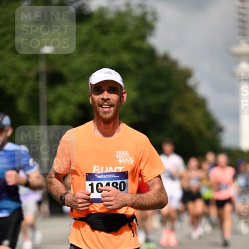 29.06.2025 - hella hamburg halbmarathon Dr. Thomas Lammeyer http://msf.ph/oto/8318582 29.06.2025 09:55:22 Kennedybrücke 1312, 1353, 1570, 1903, 1920, 2653, 2880, 3437, 3697, 4297, 4991, 4999, 5014, 5129, 5987, 6490, 6770, 7092, 7105, 7363, 7962, 8074, 8346, 8359, 8871, 8900, 9114, 9358, 9364, 9659, 10319, 10375, 10480, 10669, 10978, 11021, 11417 meine-sportfotos.de