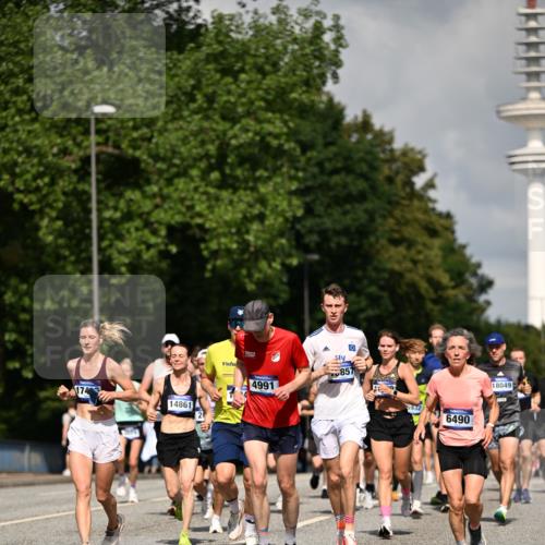 29.06.2025 - hella hamburg halbmarathon Dr. Thomas Lammeyer http://msf.ph/oto/8318632 29.06.2025 09:55:24 Kennedybrücke 1312, 1353, 1569, 1570, 1763, 1903, 1920, 2653, 2880, 3437, 3697, 4297, 4991, 4999, 5014, 5129, 5987, 6490, 6770, 7092, 7105, 7363, 7962, 8074, 8346, 8359, 8900, 9114, 9358, 9364, 9659, 10319, 10375, 10480, 10669, 10978, 11021, 11417 meine-sportfotos.de