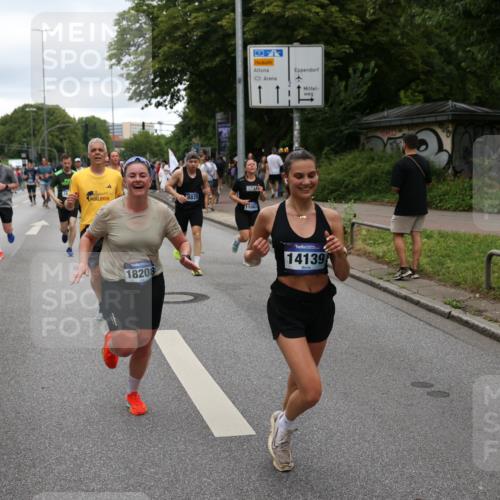 29.06.2025 - hella hamburg halbmarathon Yannick Fuchs http://msf.ph/oto/8318634 29.06.2025 10:50:53 20KM 1485, 2034, 2282, 2417, 2676, 3413, 3435, 3836, 4167, 4940, 5033, 5492, 6272, 6399, 6416, 6835, 7716, 8393, 8542, 8652, 8669, 8825, 9488, 9577, 9727, 9820, 9907, 9934, 10133, 10212, 11043, 11083, 11212, 11590, 11612, 11832, 12014, 12440, 12523, 13394, 13666, 13750, 13863, 14139, 14369, 14678, 15097, 15145, 15431, 15695, 15712, 15726, 16113, 16257, 16261, 16470, 16634, 16830, 16909, 17160, 17617, 17779, 17828, 18208, 18652, 19184 meine-sportfotos.de