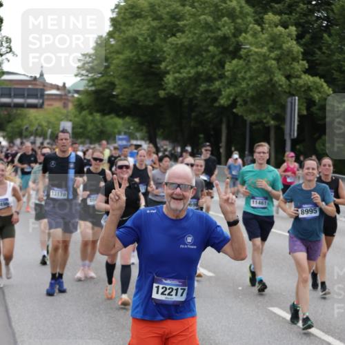 29.06.2025 - hella hamburg halbmarathon Jannik Wohlers http://msf.ph/oto/8318667 29.06.2025 10:39:07 Lombardsbrücke 1856, 1883, 2578, 3275, 3353, 4603, 4609, 4855, 5045, 5701, 6321, 6342, 6343, 6427, 6428, 6719, 6726, 6748, 7053, 7199, 7501, 7524, 7684, 8203, 8995, 9393, 9569, 9698, 9747, 9777, 10512, 10626, 10627, 10833, 10849, 10888, 11129, 11381, 11382, 11461, 11729, 12150, 12217, 12680, 13178, 13461, 13495, 13519, 14111, 14114, 14299, 14674, 15265, 15433, 15494, 15536, 16178, 16866, 17379, 17666, 17695, 18944 meine-sportfotos.de