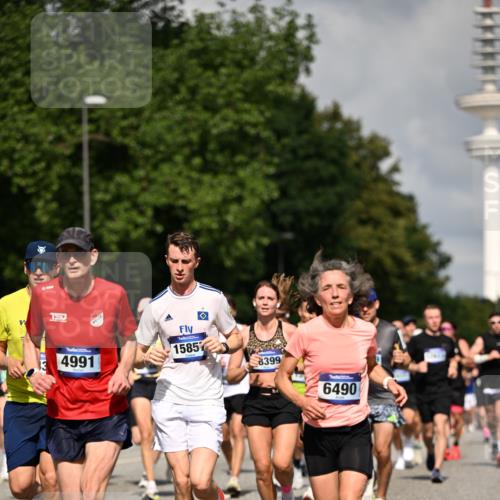 29.06.2025 - hella hamburg halbmarathon Dr. Thomas Lammeyer http://msf.ph/oto/8318822 29.06.2025 09:55:26 Kennedybrücke 1312, 1353, 1569, 1570, 1763, 1903, 1920, 2653, 2880, 3437, 3697, 4297, 4991, 4999, 5014, 5047, 5129, 5690, 5987, 6490, 6770, 7092, 7105, 7962, 8074, 8346, 8359, 8900, 9114, 9358, 9364, 9659, 10319, 10480, 10669, 10978, 11021, 11417 meine-sportfotos.de