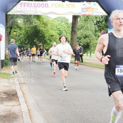 29.06.2025 - hella hamburg halbmarathon MichiJ http://msf.ph/oto/8318969 29.06.2025 10:36:56 Zwischen KM18-KM19 1452, 1476, 2706, 2889, 2937, 3692, 4017, 6158, 6282, 7332, 8704, 8821, 9038, 9200, 9619, 11340, 11451, 11977, 12271, 13233, 14192, 15384, 15422, 16114, 16627, 17982, 18066, 18842, 19109, 19122 meine-sportfotos.de