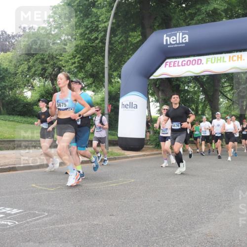 29.06.2025 - hella hamburg halbmarathon KatJ http://msf.ph/oto/8319237 29.06.2025 10:45:35 Zwischen KM18-KM19 1642, 1946, 1951, 2027, 4796, 5675, 6636, 7138 meine-sportfotos.de