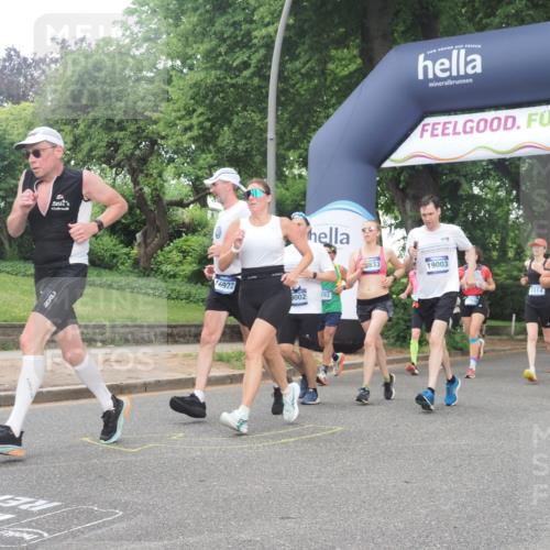 29.06.2025 - hella hamburg halbmarathon KatJ http://msf.ph/oto/8319475 29.06.2025 10:45:38 Zwischen KM18-KM19 1642, 2027, 2584, 2759, 2855, 3114, 4550, 5675, 6636, 6860, 7138, 8392 meine-sportfotos.de