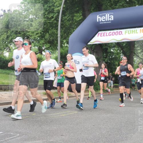 29.06.2025 - hella hamburg halbmarathon KatJ http://msf.ph/oto/8319602 29.06.2025 10:45:38 Zwischen KM18-KM19 1642, 2027, 2584, 2759, 2855, 3114, 4550, 5675, 6636, 6860, 7138, 8392 meine-sportfotos.de