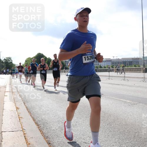 29.06.2025 - hella hamburg halbmarathon Lena Gebhardt http://msf.ph/oto/8319778 29.06.2025 09:47:57 Lombardsbrücke 14387, 13854, 1526, 1164, 1217, 1385, 1562, 1743, 2196, 2296, 2404, 2714, 2851, 3959, 4602, 4860, 5091, 5092, 5315, 5923, 6684, 6829, 6990, 8084, 8362, 8395, 8901, 9178, 9944, 10384, 10900, 10968, 11019, 11202, 11227, 11559, 11620, 11745, 12290, 12462, 12514, 12704, 12751, 12865, 13029, 13419, 13514, 13595, 13798, 13854, 14387, 14601, 14908, 14934, 14952, 15015, 15261, 15415, 15701, 15965, 16123, 16158, 16964, 17154, 18419 meine-sportfotos.de