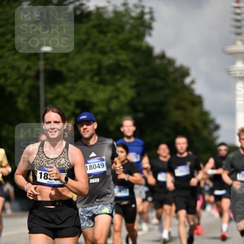 29.06.2025 - hella hamburg halbmarathon Dr. Thomas Lammeyer http://msf.ph/oto/8320442 29.06.2025 09:55:28 Kennedybrücke 1312, 1353, 1569, 1763, 1903, 1920, 2653, 2880, 3437, 3697, 4297, 4991, 4999, 5014, 5047, 5129, 5690, 5987, 6490, 6700, 6770, 7092, 7105, 8074, 8346, 8359, 8900, 9114, 9358, 9364, 9547, 9659, 10319, 10480, 10669, 10978, 11021 meine-sportfotos.de
