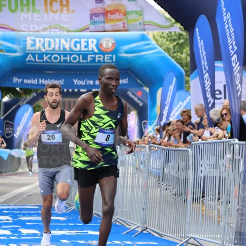 29.06.2025 - hella hamburg halbmarathon Strokosch-Dieckow http://msf.ph/oto/8320559 29.06.2025 10:04:22 Ziel 8, 20, 58, 59 meine-sportfotos.de