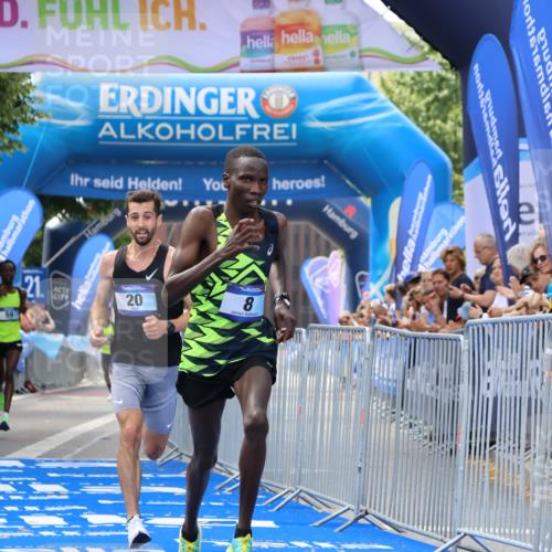 29.06.2025 - hella hamburg halbmarathon Strokosch-Dieckow http://msf.ph/oto/8320687 29.06.2025 10:04:21 Ziel 8, 20, 58, 59 meine-sportfotos.de