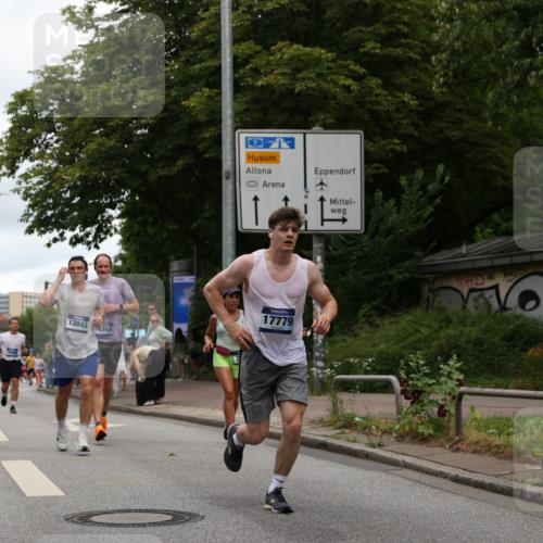 29.06.2025 - hella hamburg halbmarathon Yannick Fuchs http://msf.ph/oto/8320922 29.06.2025 10:51:04 20KM 1387, 1485, 1715, 1719, 1972, 2034, 2282, 2417, 2676, 3435, 4167, 4940, 5033, 5728, 6272, 7269, 8744, 9577, 9820, 10133, 10212, 11043, 11590, 11612, 11832, 13245, 13523, 13863, 14361, 14369, 14881, 14951, 15110, 15125, 15145, 15220, 15712, 15726, 16093, 16113, 16470, 16830, 16909, 17160, 17201, 17617, 17769, 17779, 17828, 17848, 18388, 19184 meine-sportfotos.de