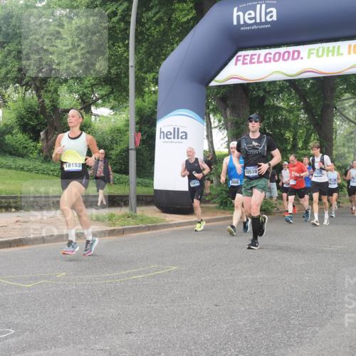 29.06.2025 - hella hamburg halbmarathon KatJ http://msf.ph/oto/8320983 29.06.2025 10:45:54 Zwischen KM18-KM19 1285, 2006, 3279, 5926, 6202 meine-sportfotos.de
